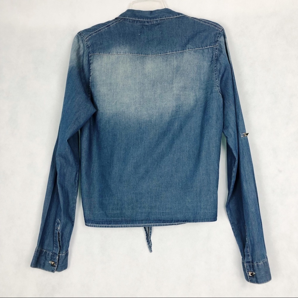 Thread & Supply Women’s Size Large Jean Button Down Top with Tie Bottom - Picture 5 of 5